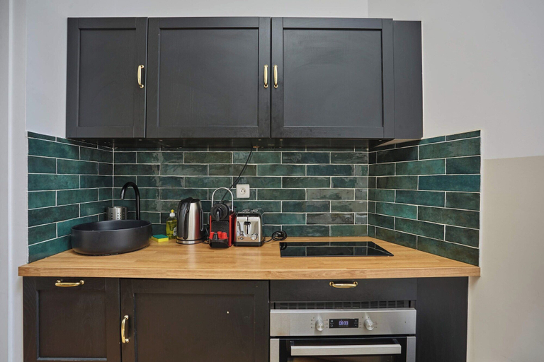 Private kitchen, Superb Atypical Apartment Paris Center Le Marais, Paris