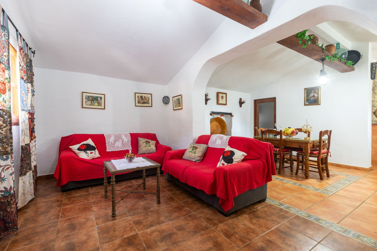 Room 3, Aurora in Benarrab, Málaga