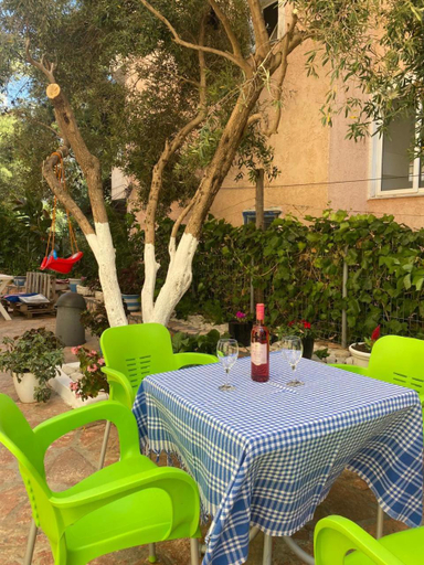 Food & Drinks 5, Olive Tree Apartment, Sarandës