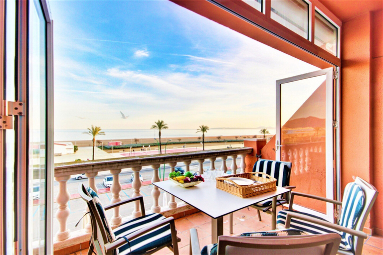 Balcony 3, Apartment Empuriabrava Near Sandy Beach, Girona