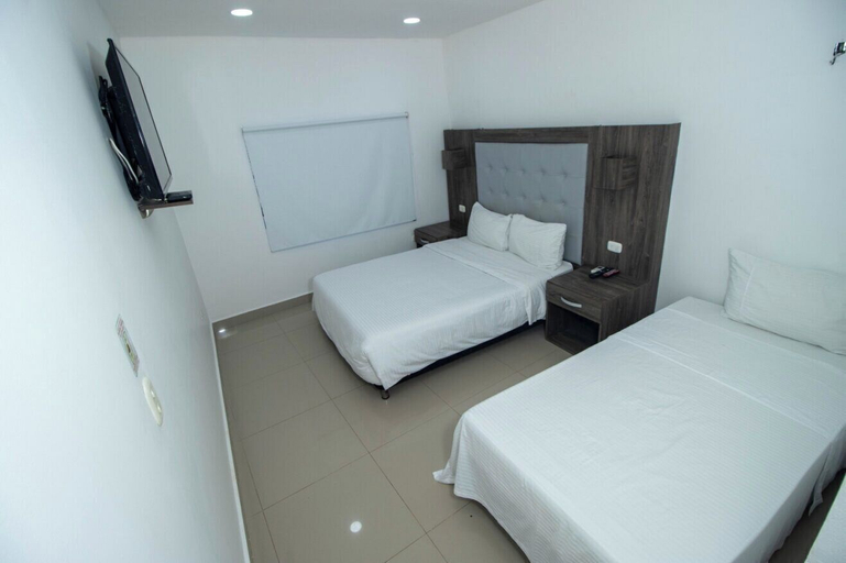 Others 3, HOTEL JUAN PABLO II, Manaure