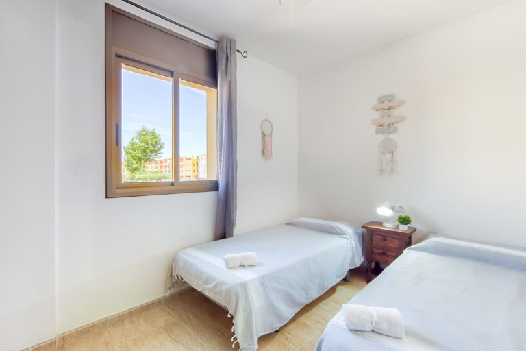Room 2, Modern Flat by the Sea, Girona