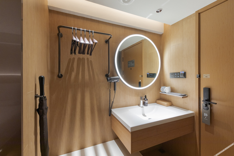Bathroom 4, Ji Hotel Beijing Wukesong Happy Water Cube, Beijing