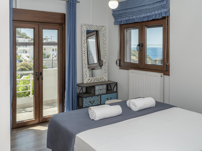 4, D&A View Luxury Villa 60meters from the Sea, Crete