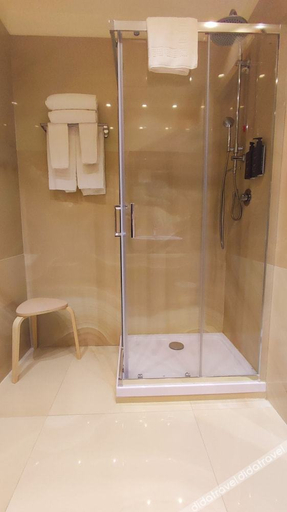 Bathroom 5, Catania Sea Palace Hotel, Catania