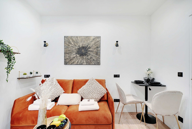 Others 5, Elegant Studio - 2P - Place Pigalle, Paris