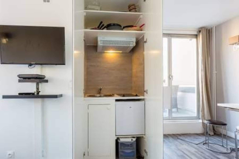 Interior 3, Quiet Studio - 4P - Saint-lambert/tour Eiffel, Paris