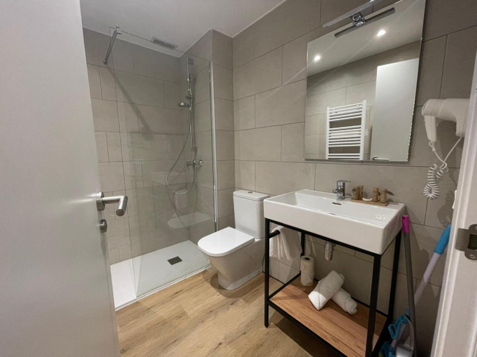 Bathroom 3, Apartamentos La Solana, Lleida