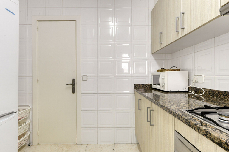 Private kitchen 3, Apartment in Roses With Waterfront Views, Girona