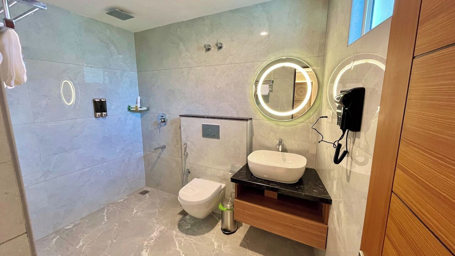 Bathroom 2
