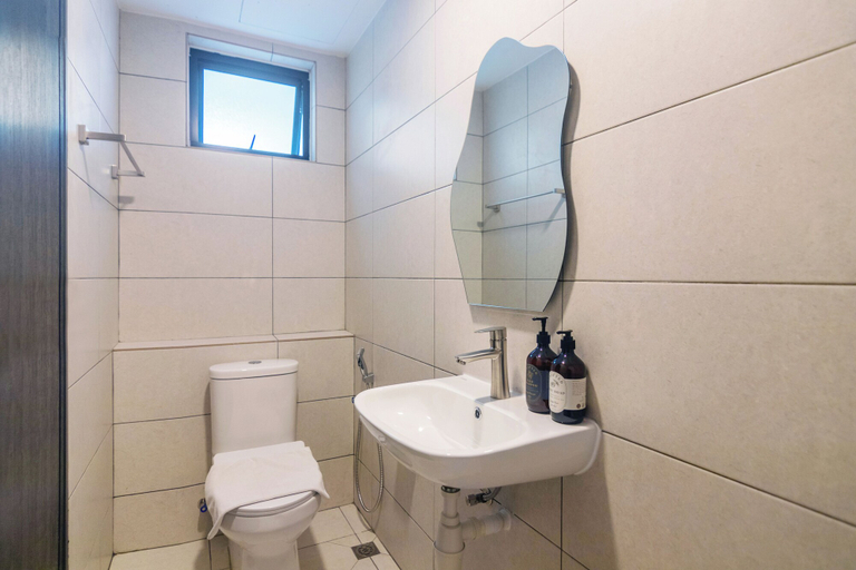Bathroom 3