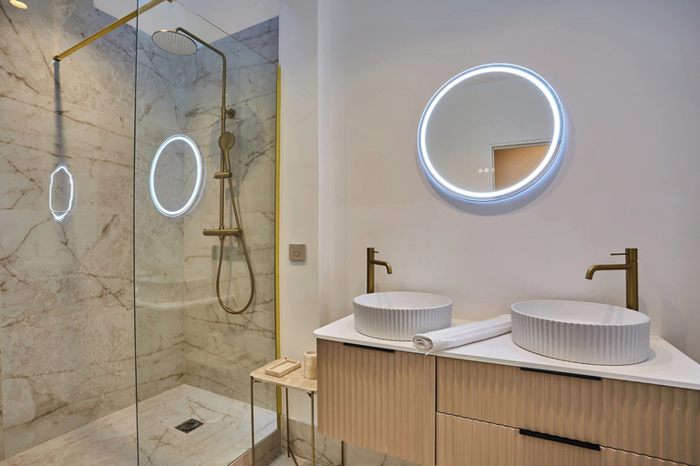 Bathroom 5, Charming flat Jardin du Luxembourg/Montparnasse, Paris