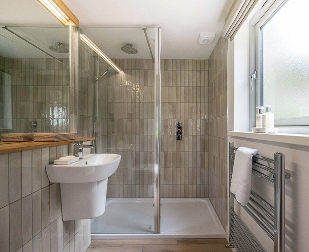 Bathroom 3, The Old Workshop, Northumberland