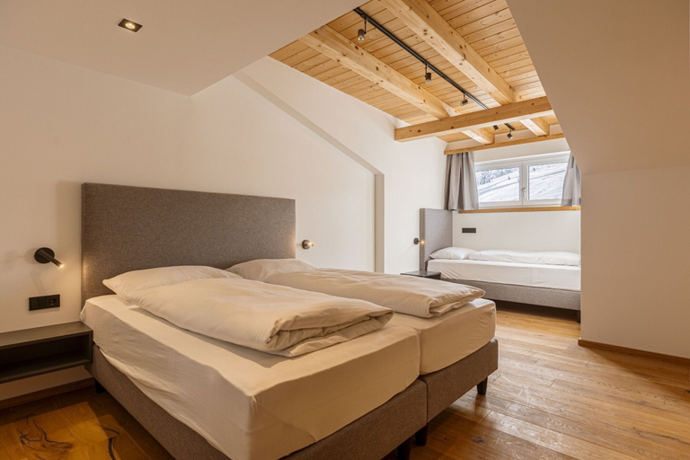 Room 4, Lush apartment in Tyrol with sauna, Reutte