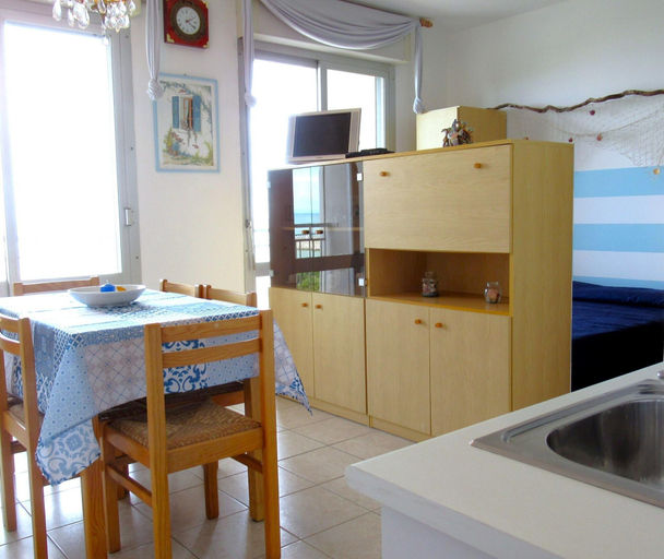 Others 4, Holiday Home in Caorle Near Spiaggia Tartaruga, Venezia