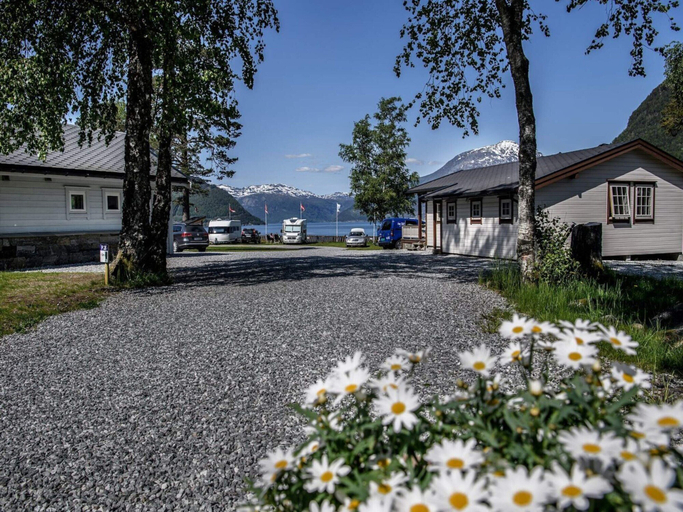 Exterior 5, Holiday Home in Kinsarvik by the sea, Ullensvang