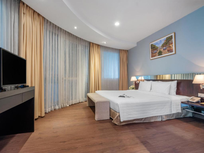 Bedroom 3, Palace Hotel Saigon, District 1