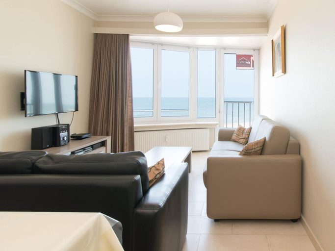 Living room, Apartment With Harbour Chanel View, West-Vlaanderen