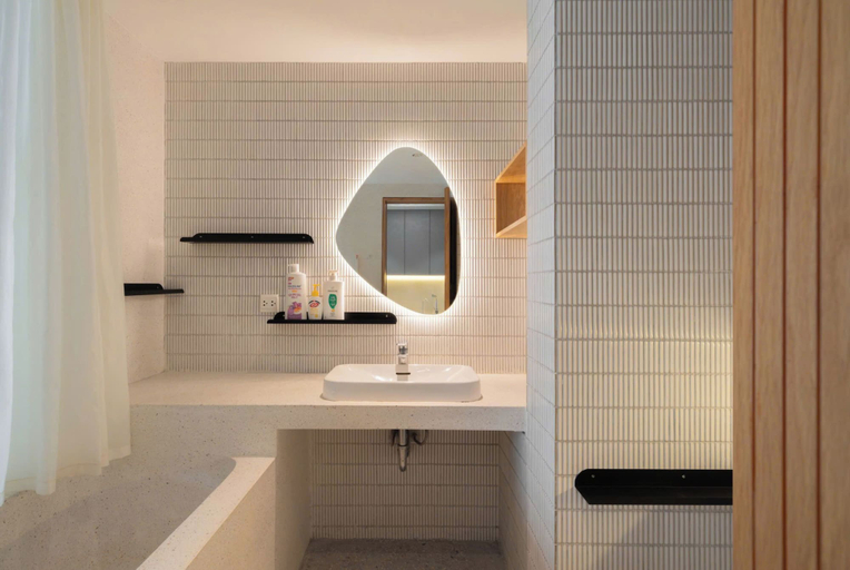 Bathroom 5
