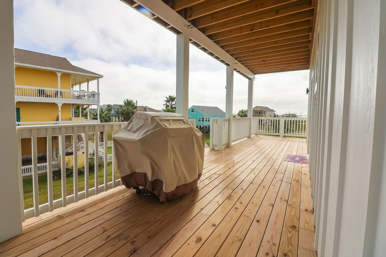 Room 3, Unforgettable Vacation Getaway in Treasure Island, Brazoria