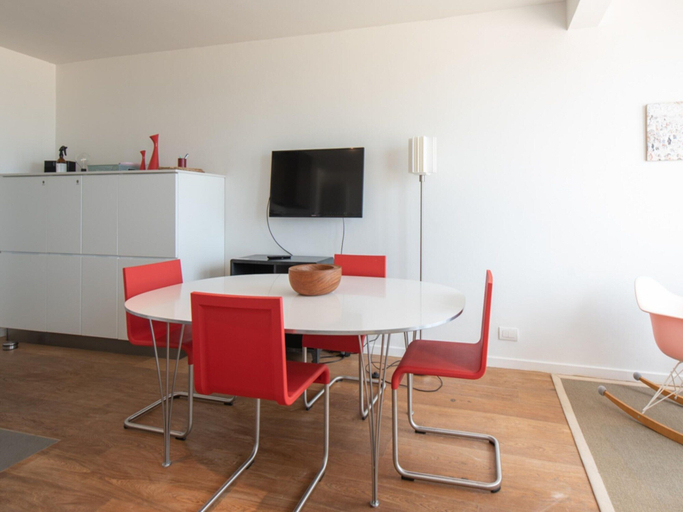 Dining 5, Beautiful Apartment With sea View, West-Vlaanderen