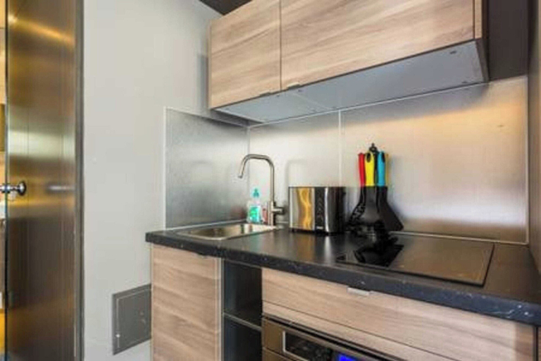 Private kitchen 2, Contemporary Studio - 2P - Passy, Paris