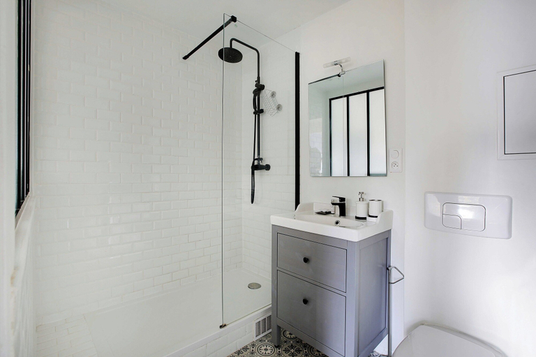 Bathroom, Welcoming Studio for 2 People - Bastille, Paris