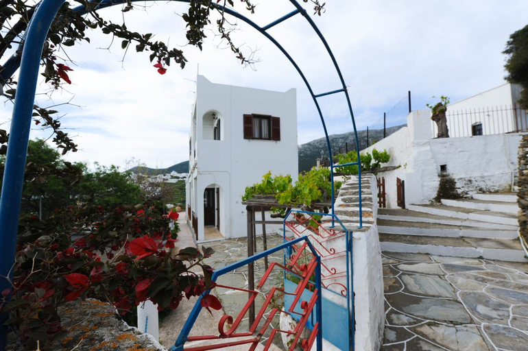 Entrance 3, Pension Afroditi, South Aegean