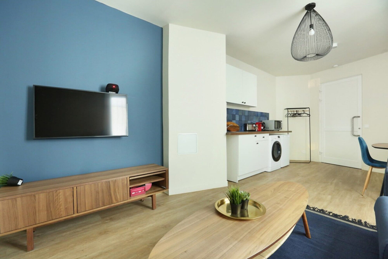 Interior 4, Apartment Exposition Center, Paris
