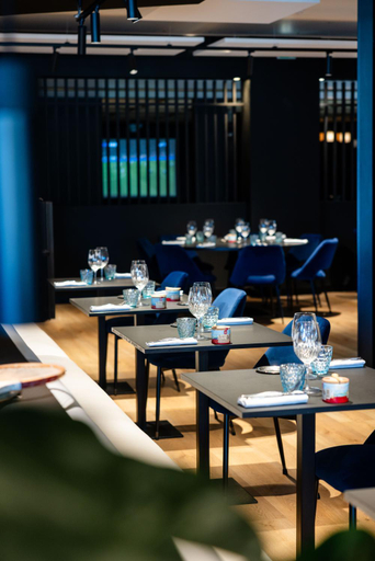 Food & Drinks 5, Mouratoglou Hotel and Resort, Alpes-Maritimes