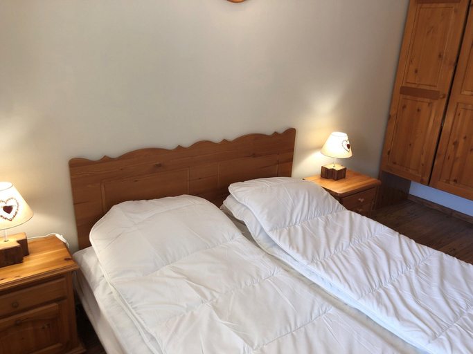 Room 2, Terrasses D 205 - Parc Nat. Vanoise Appart. 4 Pers, Savoie