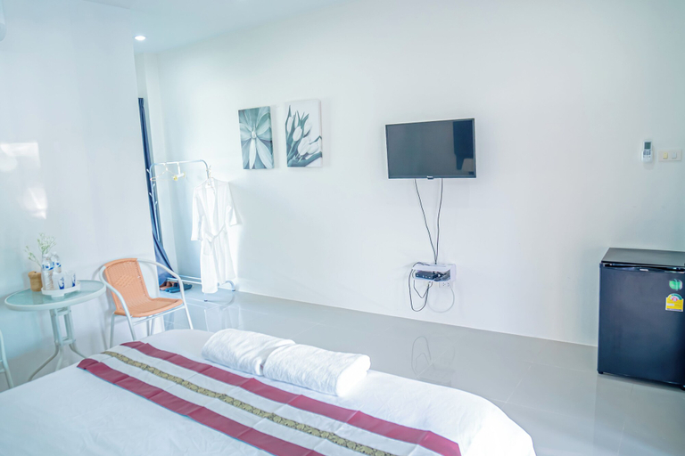 Bedroom 9