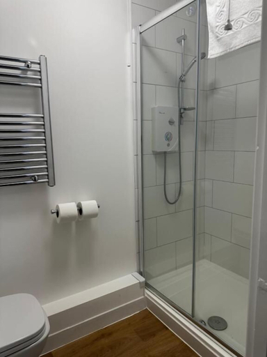 Bathroom 3, Exmouth Beach Hotel, Devon