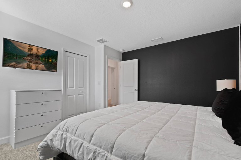 Room 3, Disney 9Bd Storeylake Game Pool, Osceola