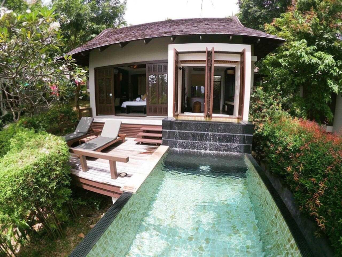 Swimming Pool 6