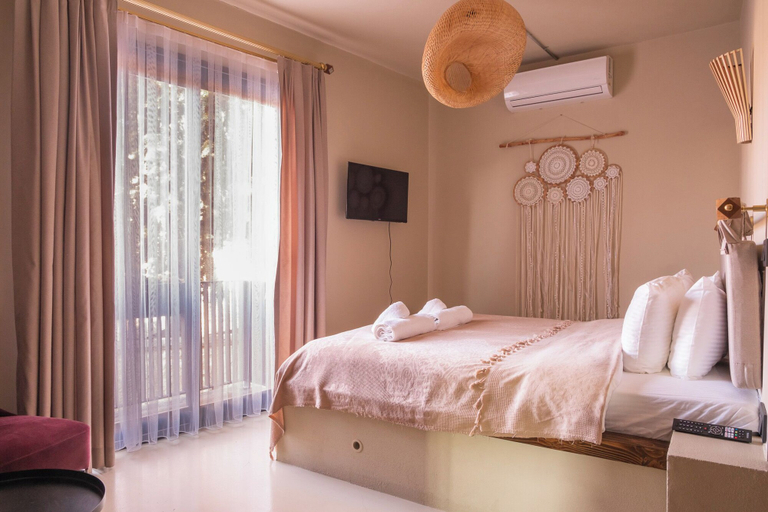 Bedroom 4, Void Urla, Urla