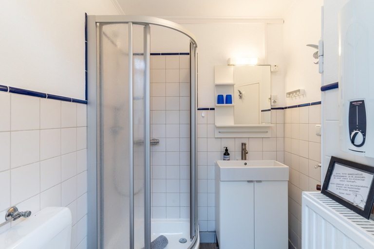 Bathroom 5, Ferienwohnung fur 4 in Vollerwiek, Nordfriesland