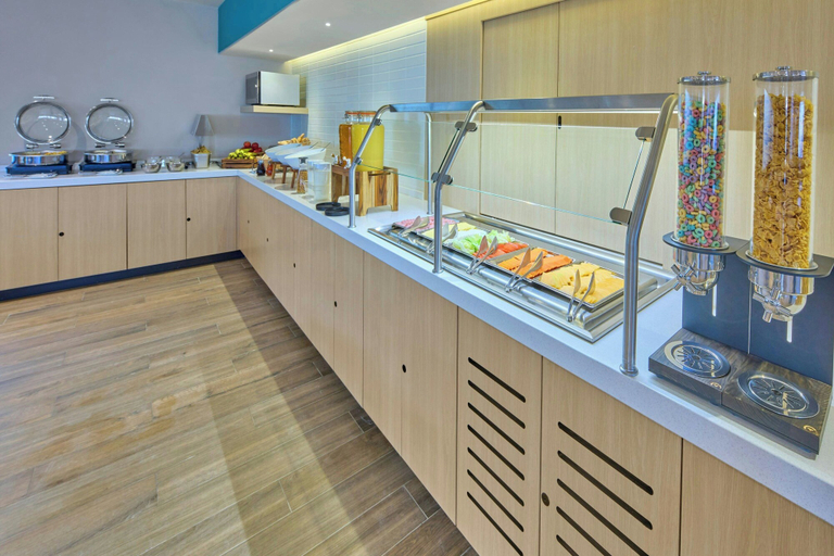 Food & Drinks 5, City Express By Marriott Tijuana El Florido, Tijuana