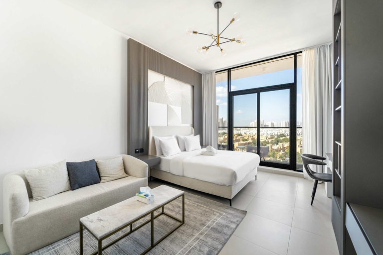 Room 5, Charming new Studio With Pool and gym in Al Furjan, Dubai