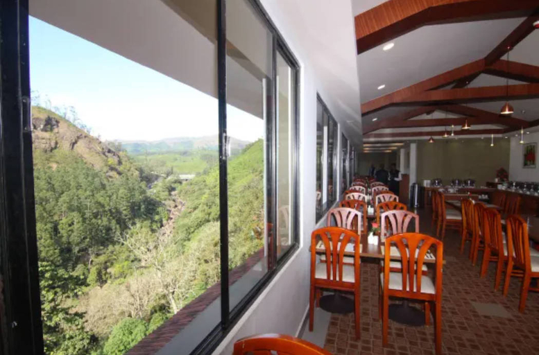 Food & Drinks 5, Abad Copper Castle Resort, Idukki