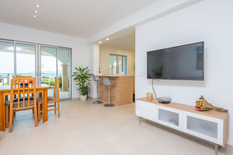 Room 5, Albers in Mallorca With 3 Bedrooms and 2 Bathrooms, Baleares