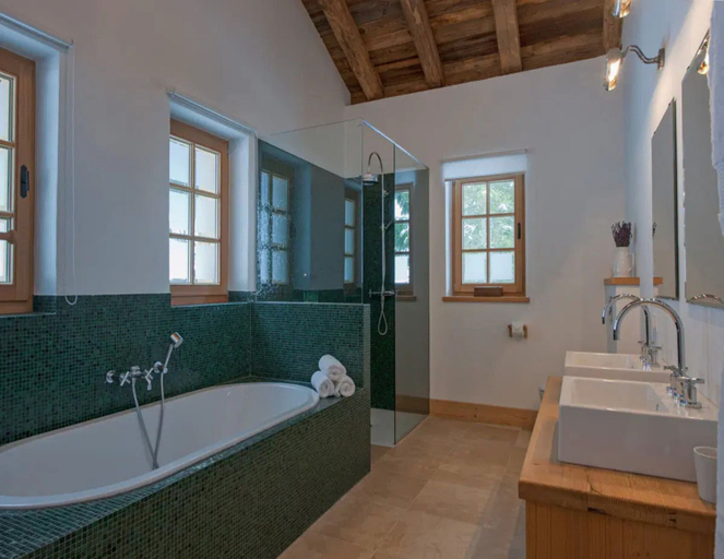 Bathroom 3, Chalet Baker Vacation Home, Landeck