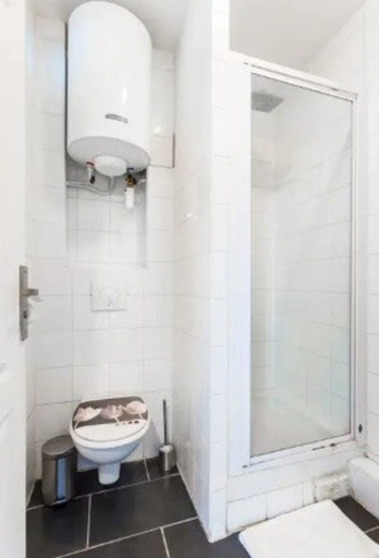 Bathroom 3, Magnifique Studio 5 - Edouard Vaillant, Seine-Saint-Denis