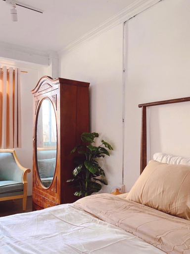 Bedroom 2, Maoki House, District 1