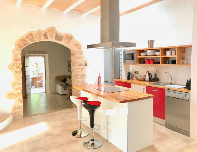 Private kitchen 4, Villa With Private Pool, Barcelona