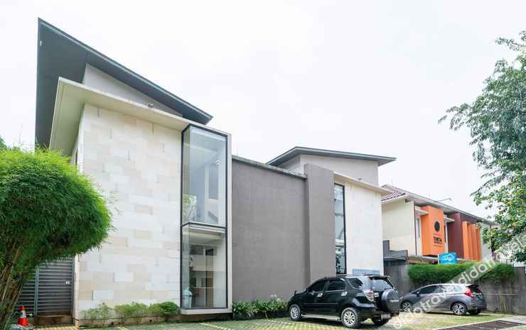 Exterior & Views 2, Three J Residence, Tangerang