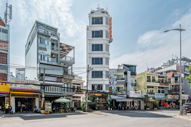 Exterior & Views 2, Cozrum - Love Hotel Trần Thị Nghỉ, Gò Vấp