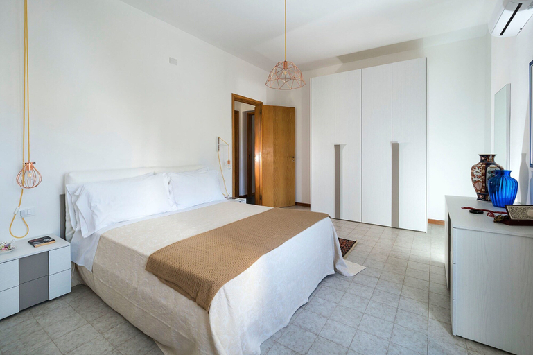 Others 3, Villa in Trapani With Private Pool & Near Sea, Trapani