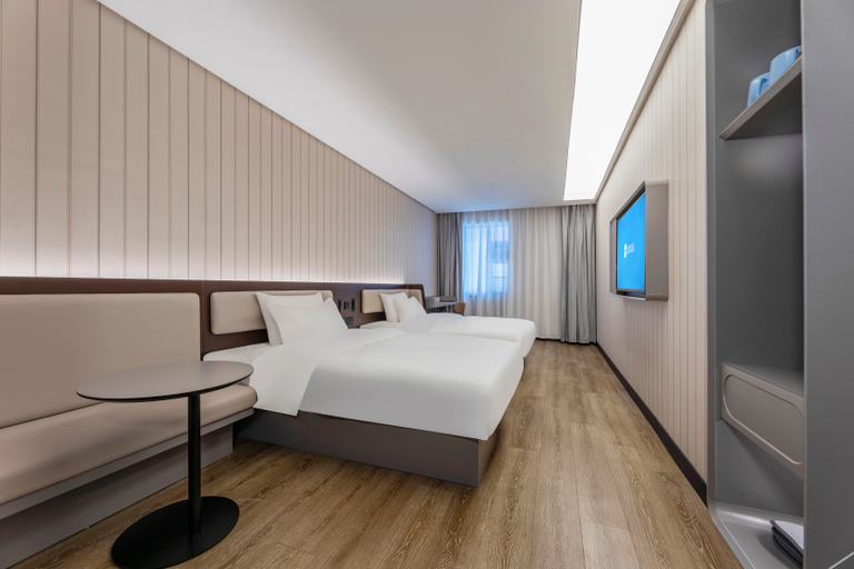 Bedroom 2, Hanting Premium Hotel Hefei South Railway Station North Square, Hefei