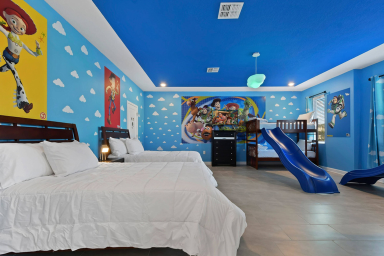 Room 2, Disney 9Bd Storeylake Game Pool, Osceola